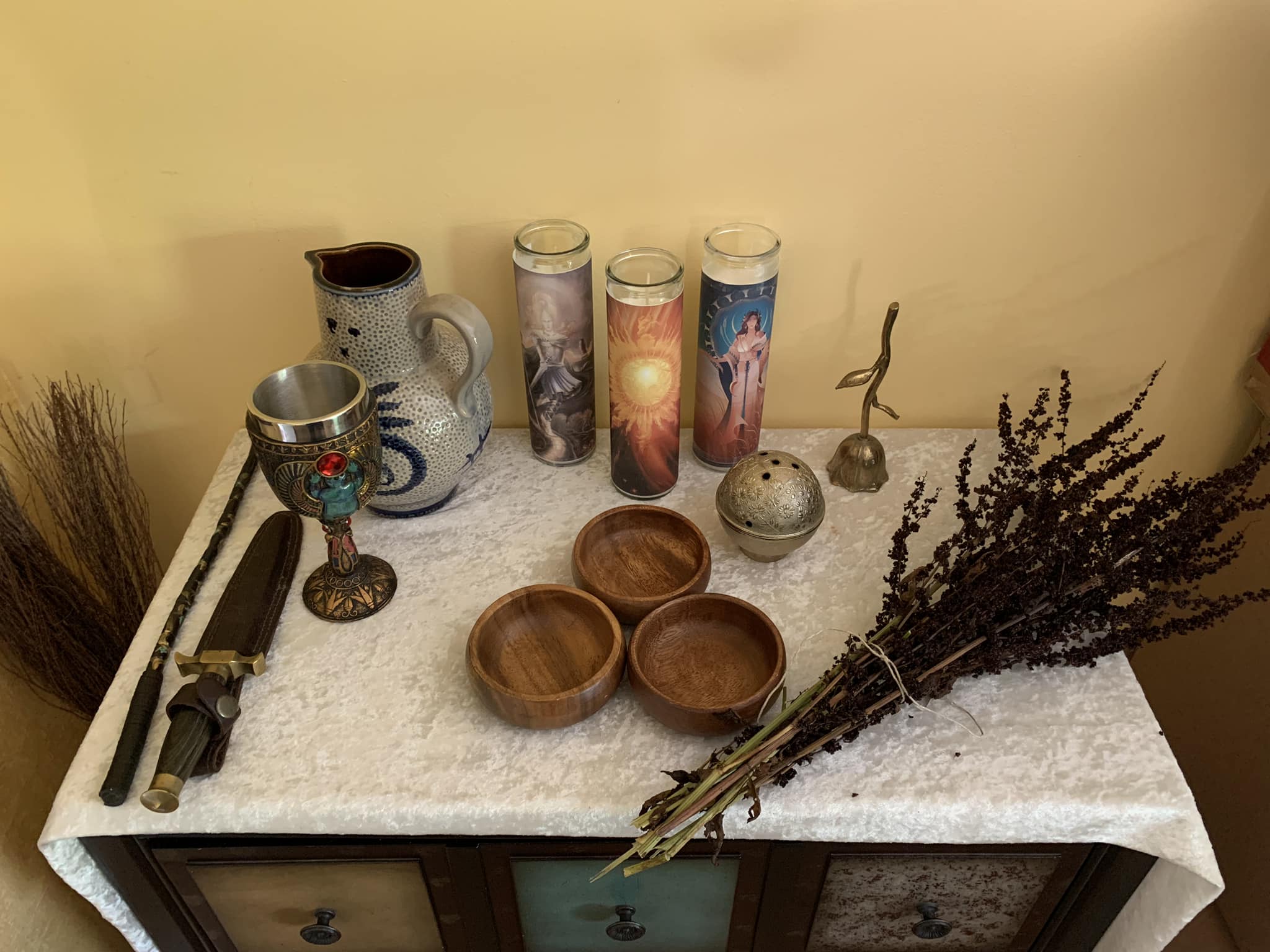 Indoor Lughnasadh Altar 2024